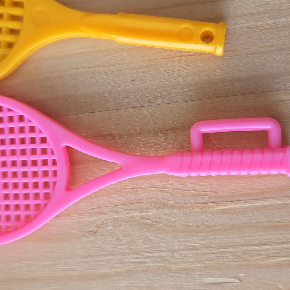 Barbie 90s Mini Tennis Set - Picture 4 of 5